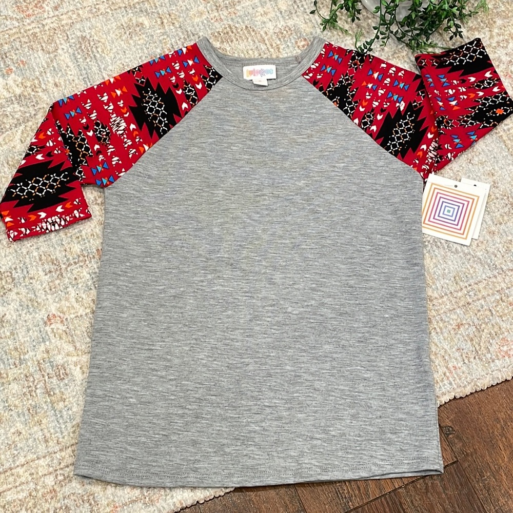LuLaRoe Sloan tee
